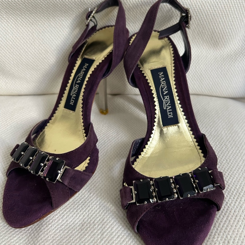 Purple heeled sandals with rhinestones